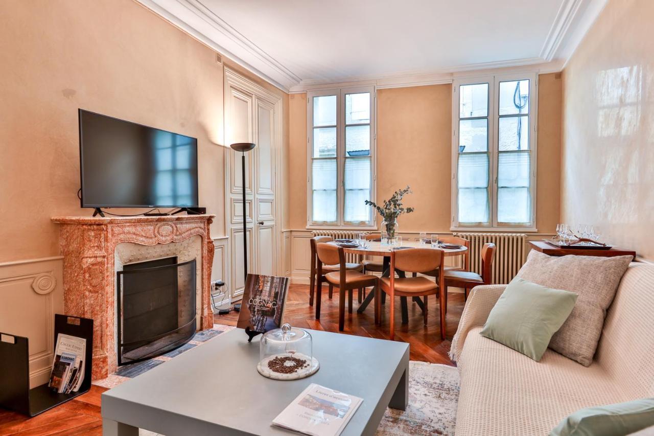 Le Cordon Bleu # Vieux-Cognac # Jardin Apartment Exterior photo